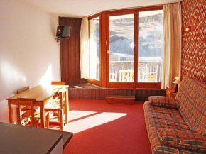 Grand studio Les Orres 1650, 4 pers, balcon, proche commerces, box à skis - FR-1-322-267